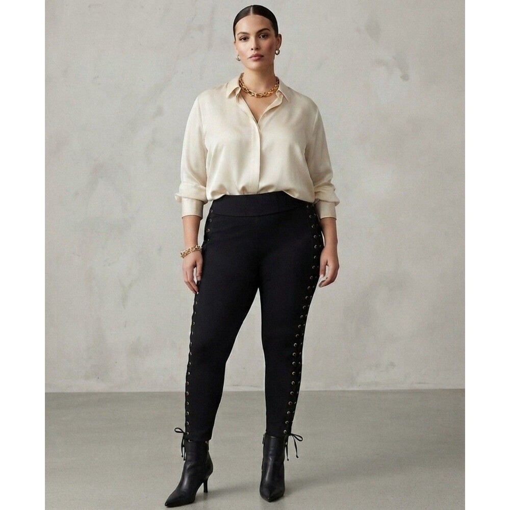 NWT Lane Bryant Black Lace Up Sides INNERSCULPT Cropped Pull On Pants Size 18